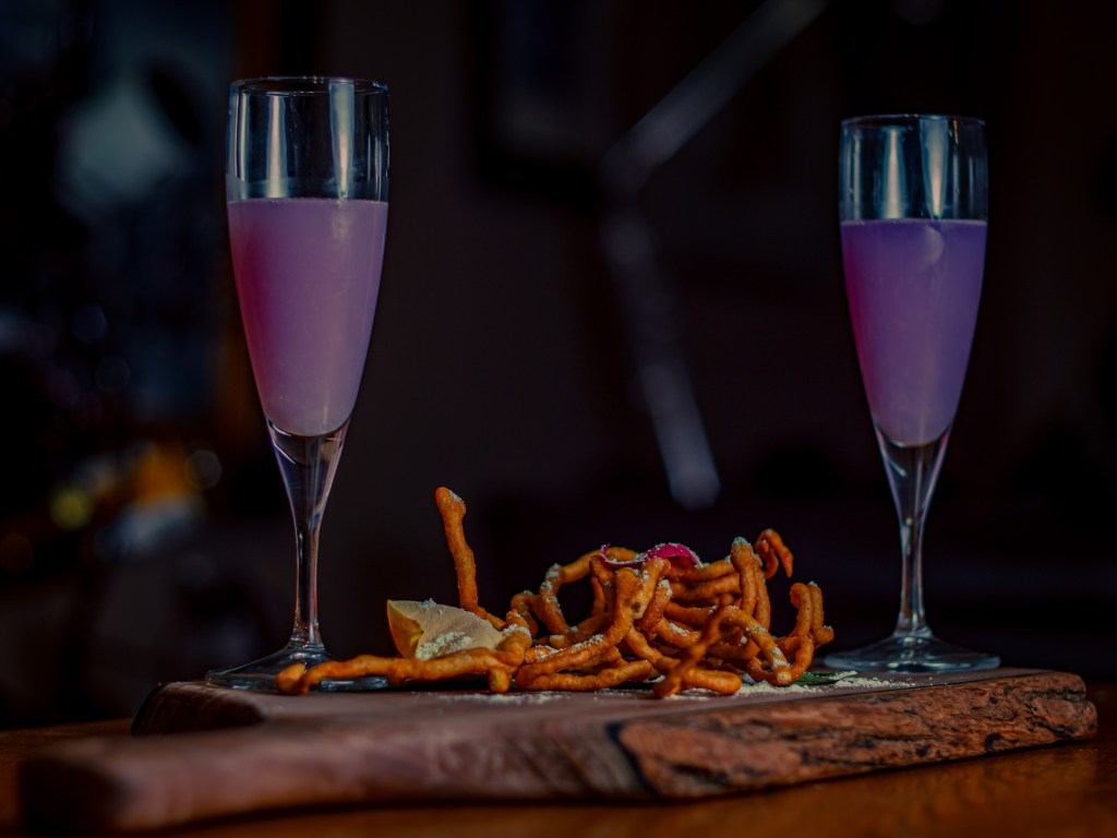 Butterfly pea flower martining