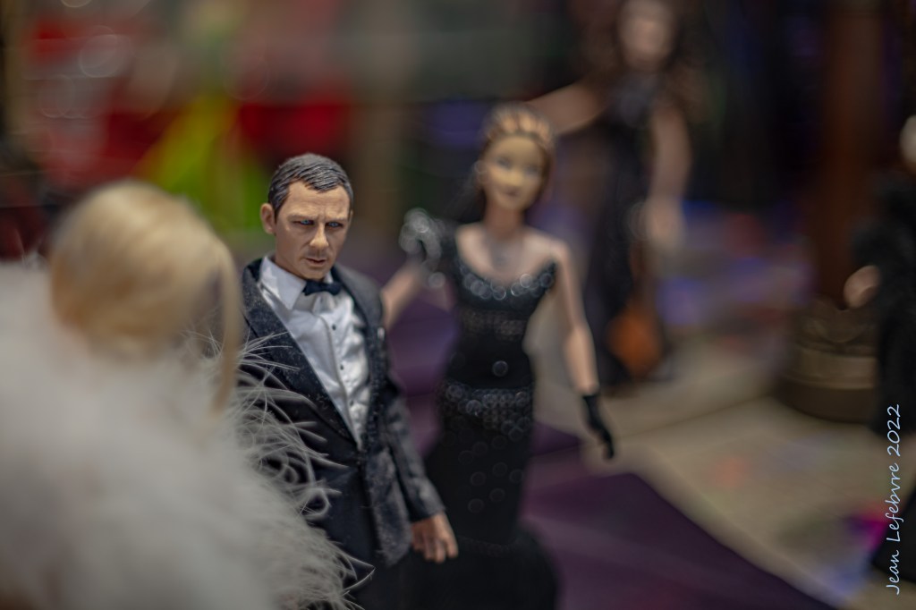 James Bond Barbie
